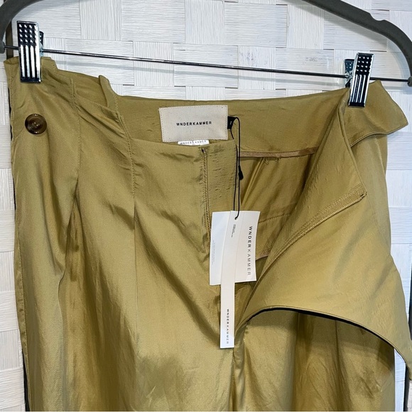 WNDERKAMMER Women’s Unbalance Tuck Trousers Size Small Contemporary - Picture 5 of 16